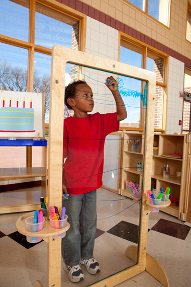 See-Thru Easel- Model
